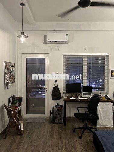 Căn hộ 32m2 - Quận 1 - cách chợ Bến Thành 50m - View đường Lê Lợi