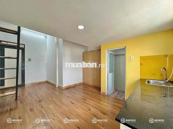 Trọ gác cửa sổ trời thoáng mát, phòng siêu rộng, gần Đầm Sen, VHU, UEH