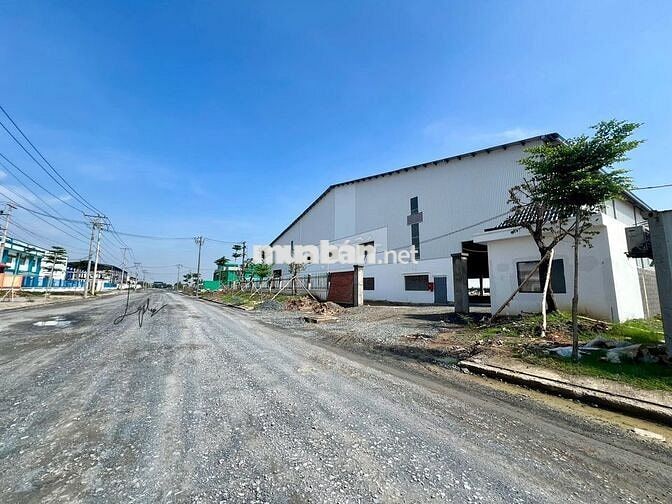 Cho thuê kho 9.000m² - 15.000m² KCN Vĩnh Lộc 2, Bến Lức , có dock cont