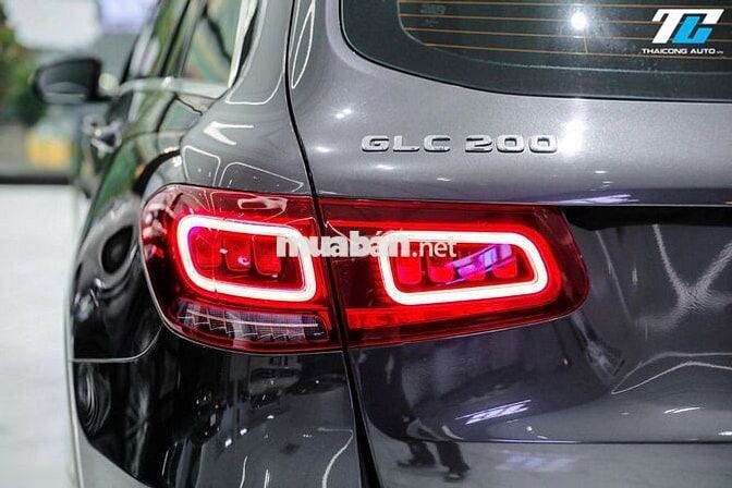 Mercedes Benz GLC 2022 200 - 36000 km