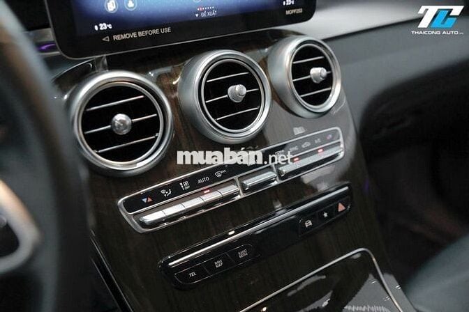 Mercedes Benz GLC 2022 200 - 36000 km