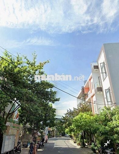 ❗Lô Đất 2 mặt tiền, tặng Nhà, đường 7m5 ngay Hoàng Thị Loan❗