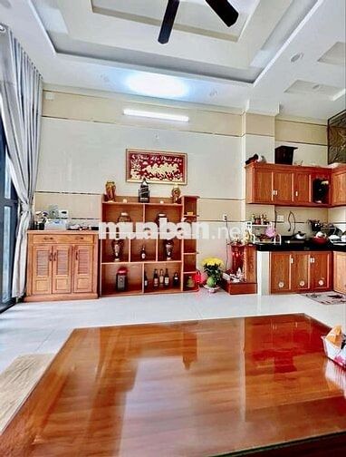Siêu phẩm Bình Tân Hương Lộ 2, trệt 3 lầu BTCT chỉ hơn 4 tỷ xíu