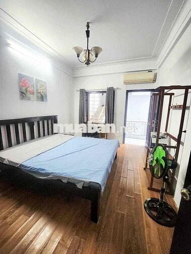Chính chủ cho thuê căn hộ dịch vụ tại thể giao cạnh công viên thống nh