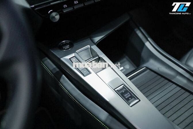 Peugeot 408 2024 GT 1.6 AT - 26000 km