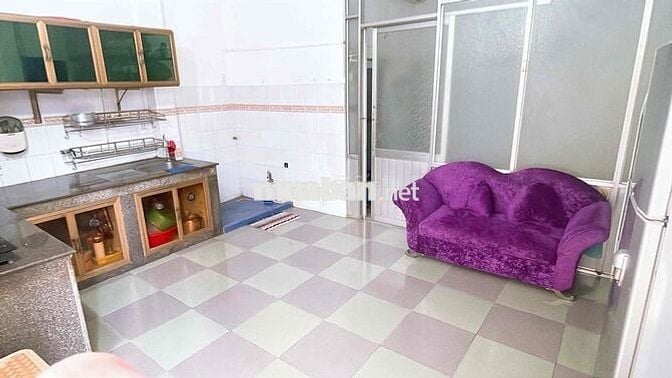 Thuê phòng trọ 40m2 rộng rãi thoáng mát ở tối đa 4-5 người.