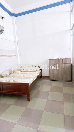 Thuê phòng trọ 40m2 rộng rãi thoáng mát ở tối đa 4-5 người.