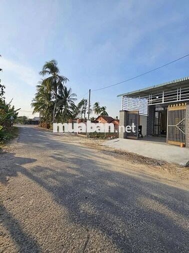 bán nhà cấp 4 DT 114m2 lấy vốn đầu tư ngay KCN Trảng Bàng 680TR