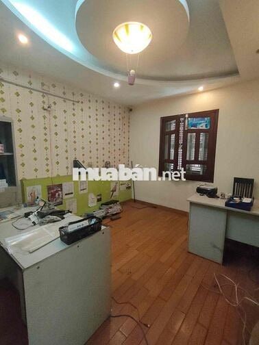 Nhà đẹp nguyên căn để ở hoặc KD, văn phòng