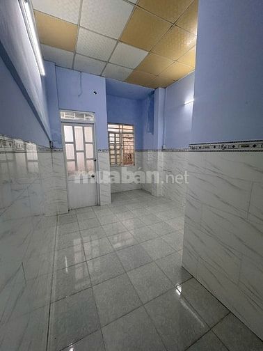 Cho thuê nhà 2 hẻm 5m(XH) Bửu Đình, P.5, Q.6 giá 10tr