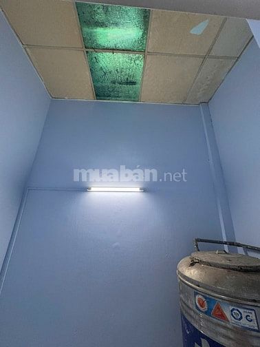 Cho thuê nhà 2 hẻm 5m(XH) Bửu Đình, P.5, Q.6 giá 10tr