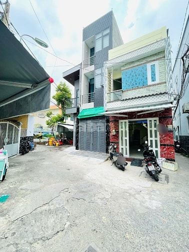 Cho thuê nhà 2 hẻm 5m(XH) Bửu Đình, P.5, Q.6 giá 10tr