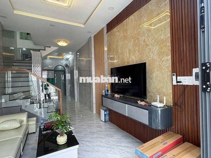 NHÀ NGUYỄN PHÚC CHU.P15. TÂN BÌNH.5 TỶ 2 TL
