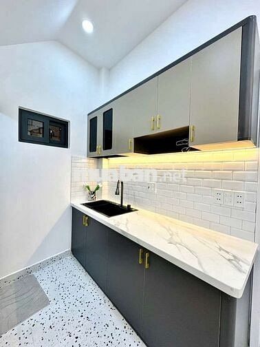 💥NHÀ ĐẸP 3 TẦNG, 33m2, 3PN, NGUYÊN HỒNG, LÊ QUANG ĐỊNH - CHỈ 5.15 TỶ