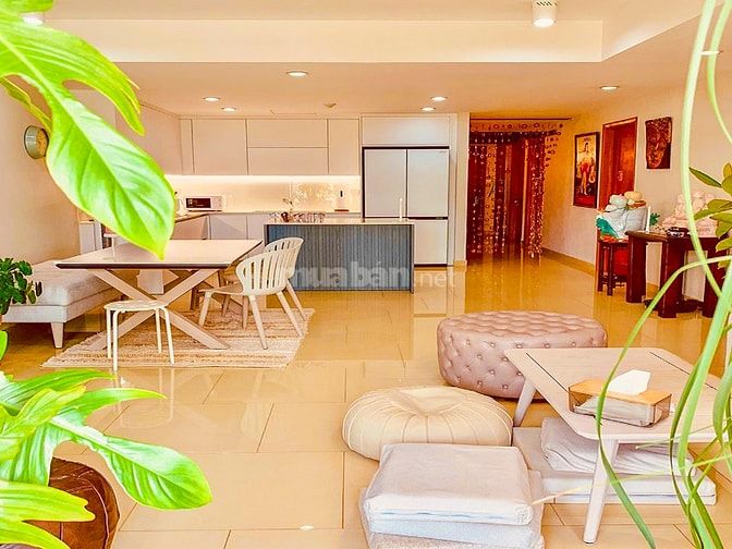 Cần bán Căn hộ tại River Garden Thảo Điền gồm 2 phòng ngủ 132m2