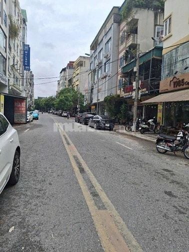 Bán nhà mặt phố Trung Phụng- Xã Đàn, 85m, 7 tâng thang máy, ô tô tránh