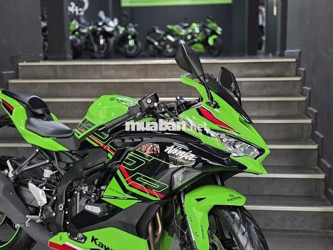 ZX25R MODEL 2023 MÀU XANH KRT CHẠY LƯỚT