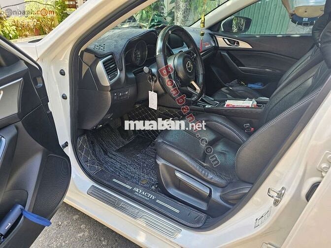 Mazda 3 1.5 AT-  460 Triệu