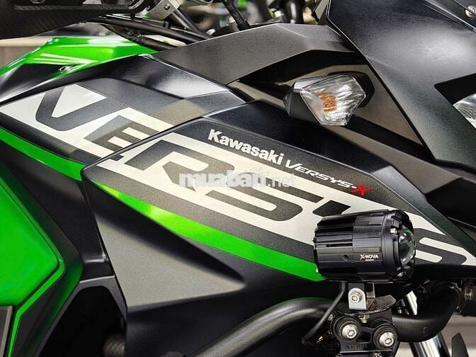 VERSYS 300 TOURING MODEL 2022 CHẠY LƯỚT 2000KM