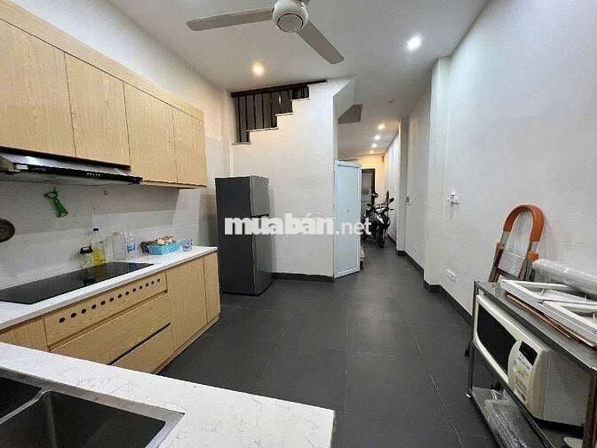 🌟 Nhỉnh 9 tỷ – PHÂN LÔ CÁN BỘ YÊN LẠC, HAI BÀ TRƯNG 🌟
SÁT Ô TÔ