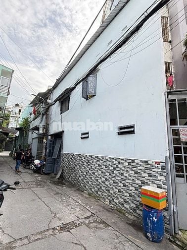 Bán nhà 130/3 Ni Sư Huỳnh Liên, P.10, Tân Bình, hẻm xe hơi