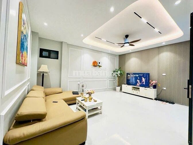 BÁN NHÀ MINH KHAI - MẶT TIỀN RỘNG - 5 TẦNG - THANG MÁY - GIÁ 12,5 TỶ