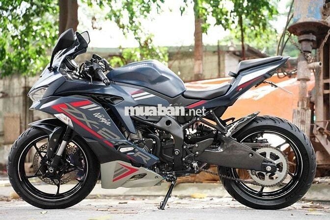 🔴😽 KAWASAKI ZX25R 2023 ODO 7K MÀ NHIỀU ĐỔ CHƠI