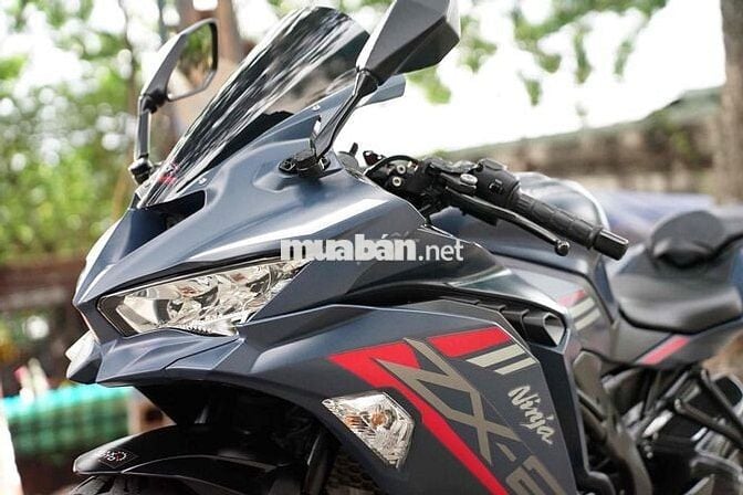 🔴😽 KAWASAKI ZX25R 2023 ODO 7K MÀ NHIỀU ĐỔ CHƠI