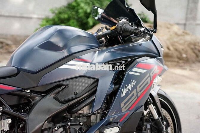 🔴😽 KAWASAKI ZX25R 2023 ODO 7K MÀ NHIỀU ĐỔ CHƠI