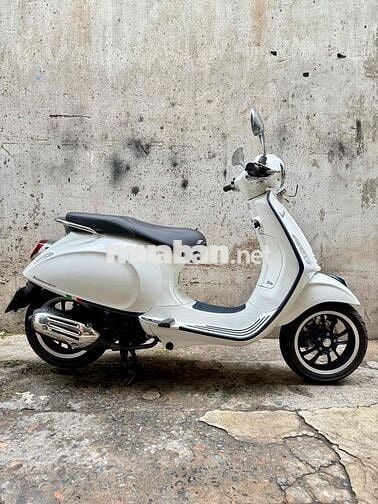 Xe tay Ga Vespa Primavera 125cc ABS trắng mới 96%