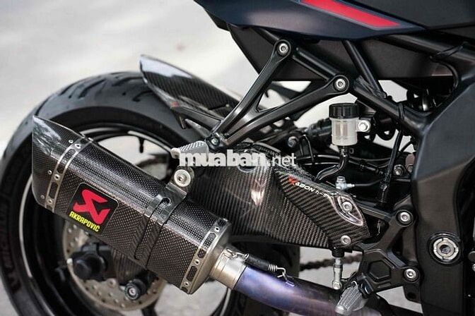 🔴😽 KAWASAKI ZX25R 2023 ODO 7K MÀ NHIỀU ĐỔ CHƠI