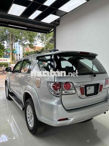 Toyota Fortuner 2013 2.5G - 111000 km