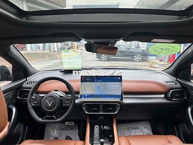 VinFast VF8 2023 Plus - 64000 km