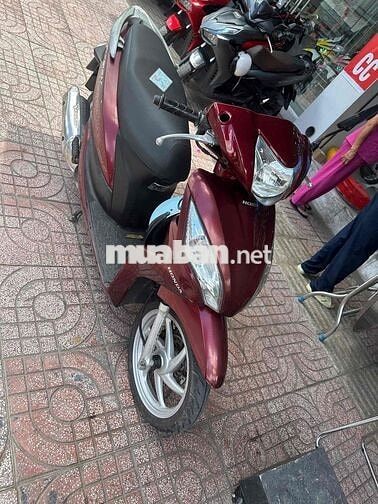 Honda Vision 2013 êm