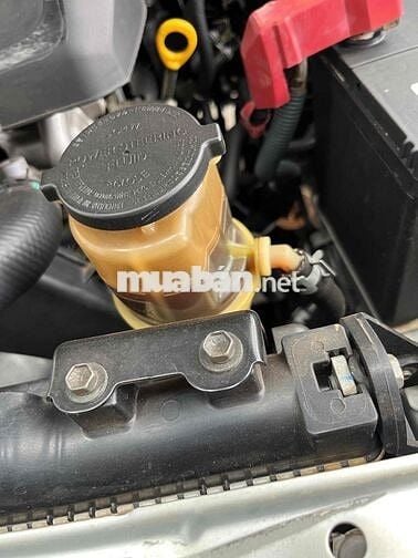 Toyota Fortuner 2013 2.5G - 111000 km