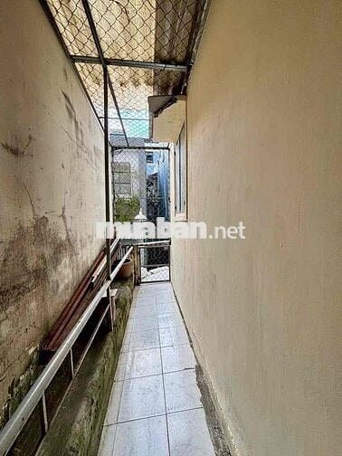Cho thuê nhà nc 1 Trệt 1 Lầu - Đinh Tiên Hoàng Đa Kao Q1