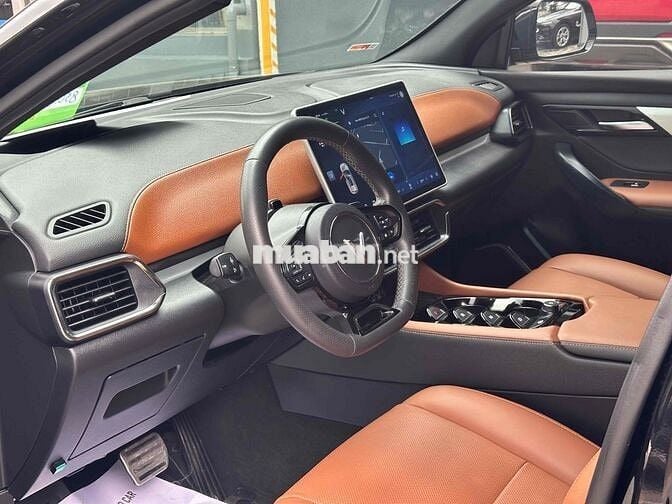 VinFast VF8 2023 Plus - 64000 km