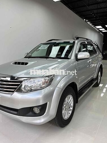 Toyota Fortuner 2013 2.5G - 111000 km