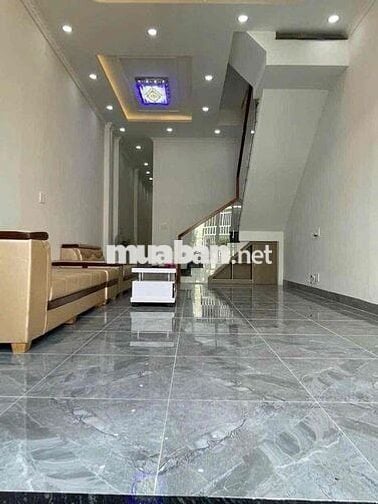 cần bán gấp nhà 1 trệt + 1 lầu giá 700 triệu / căn