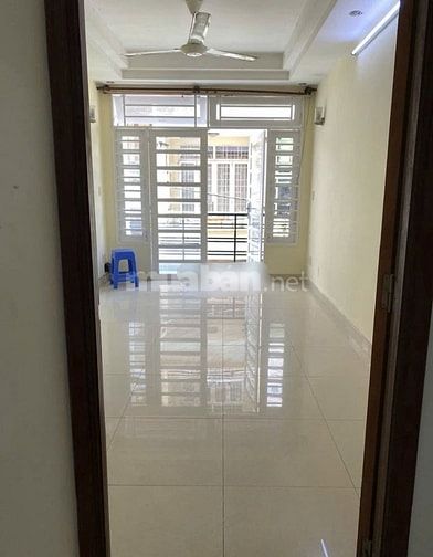 Cho thuê nhà MTNBộ 6m(XT) Đồng Nai, P.15, Q.10 giá 20tr