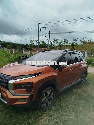 Cần bán xpander cross 2023