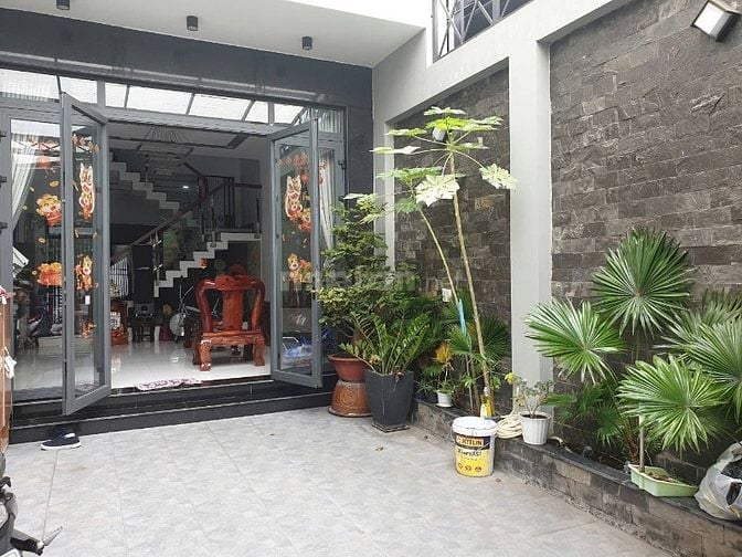 Bán nhà giá 8.4 tỷ đến 11.5 tỷ mặt tiền đường số 13 P. Bình Trưng Tây