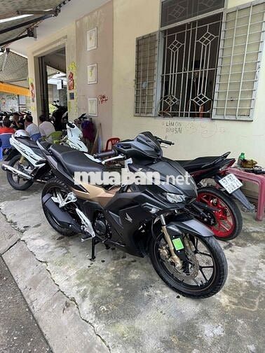 winer x đời 2022 khoá masker đời mới