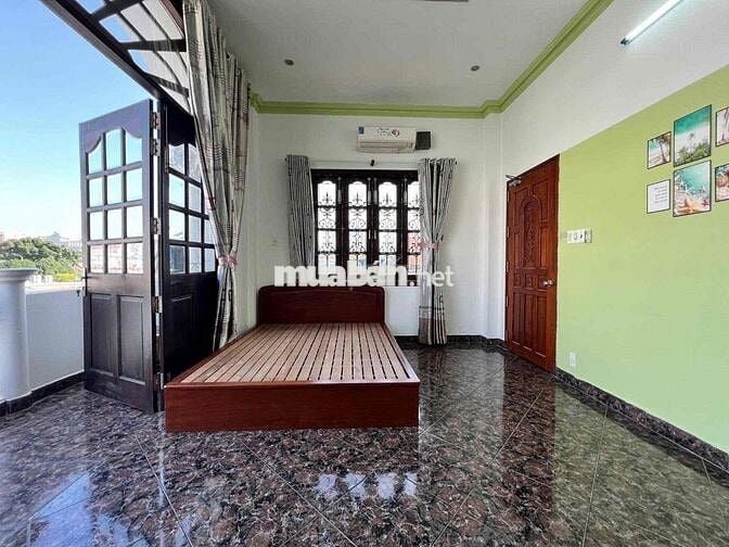 Cho thuê căn hộ Studio Ban công thoáng Q8 gần cầu Chánh Hưng