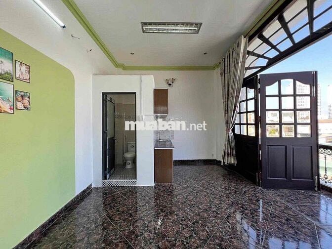 Cho thuê căn hộ Studio Ban công thoáng Q8 gần cầu Chánh Hưng