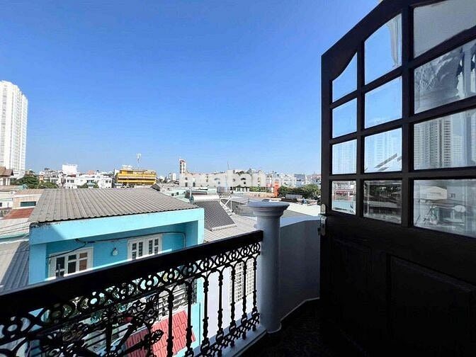 Cho thuê căn hộ Studio Ban công thoáng Q8 gần cầu Chánh Hưng