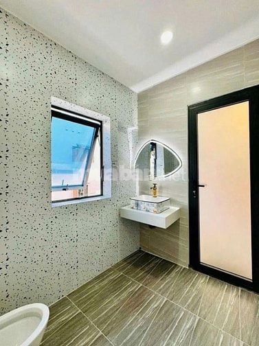 NHÀ FULL NỘI THẤT HẺM 18BIS NGUYỄN THỊ MINH KHAI QUẬN 1