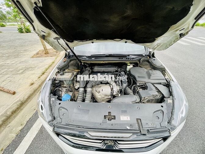 Peugeot 508 2015 1.6L AT Turbo - 130000 km