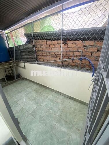 Cho thuê nhà 70m2 có gác lửng, 2 phòng ngủ, Bình Hưng,Bình Chánh,kế Q8