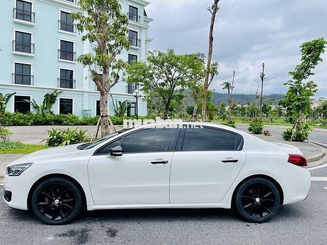 Peugeot 508 2015 1.6L AT Turbo - 130000 km